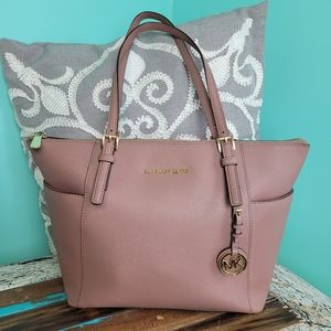 🌻SALE🌻 Michael Kors Dusty Rose Jet Set Tote Handbag